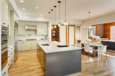 Extensions & Refurbishment - Top 4 tips for adding value to your home