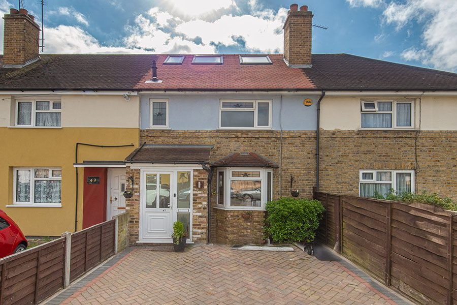 Isleworth loft conversion front ext