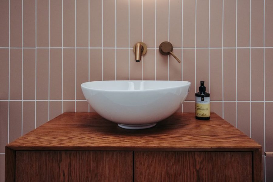 L shaped loft extension in Sutton sink