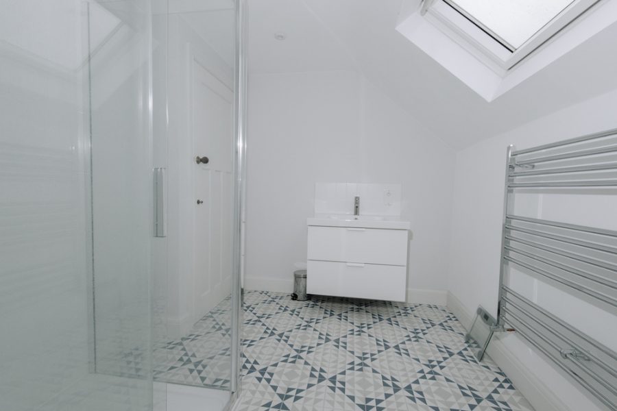 Dormer Loft Extension in Streatham bathroom alt 3
