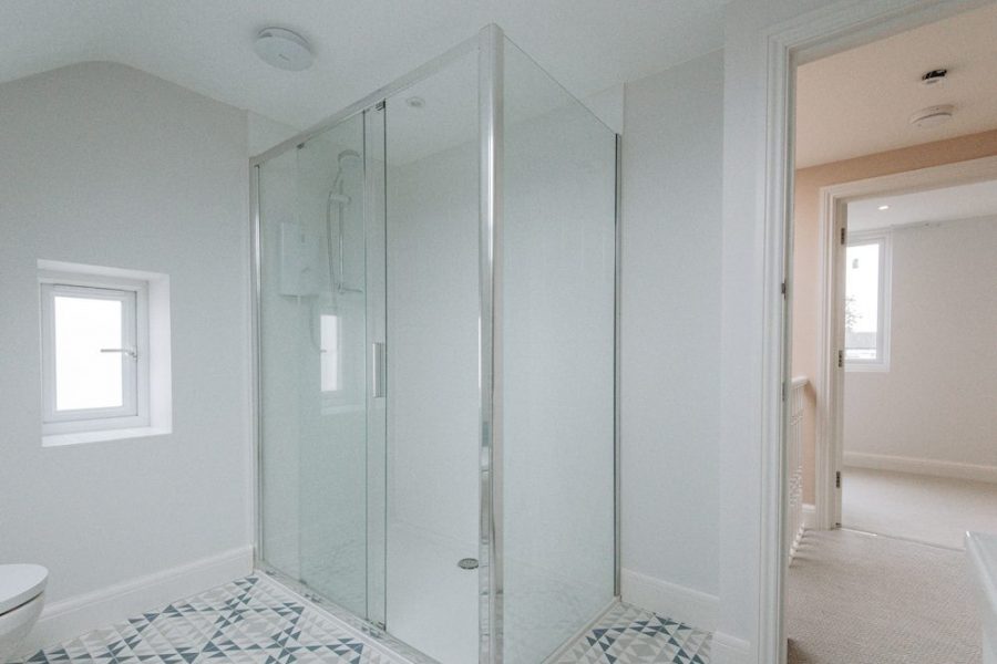 Dormer Loft Extension in Streatham bathroom alt