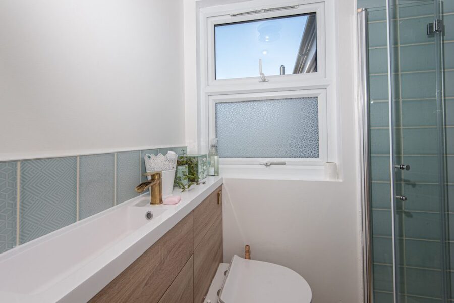 L Shaped Loft Extension in Sutton Bathroom