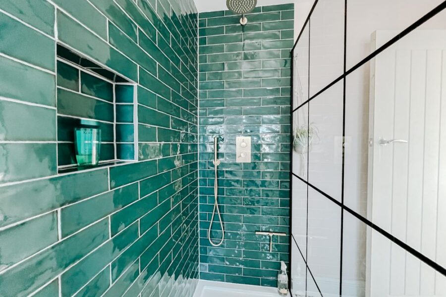 Dormer Loft Extension Upper Norwood Shower Alt