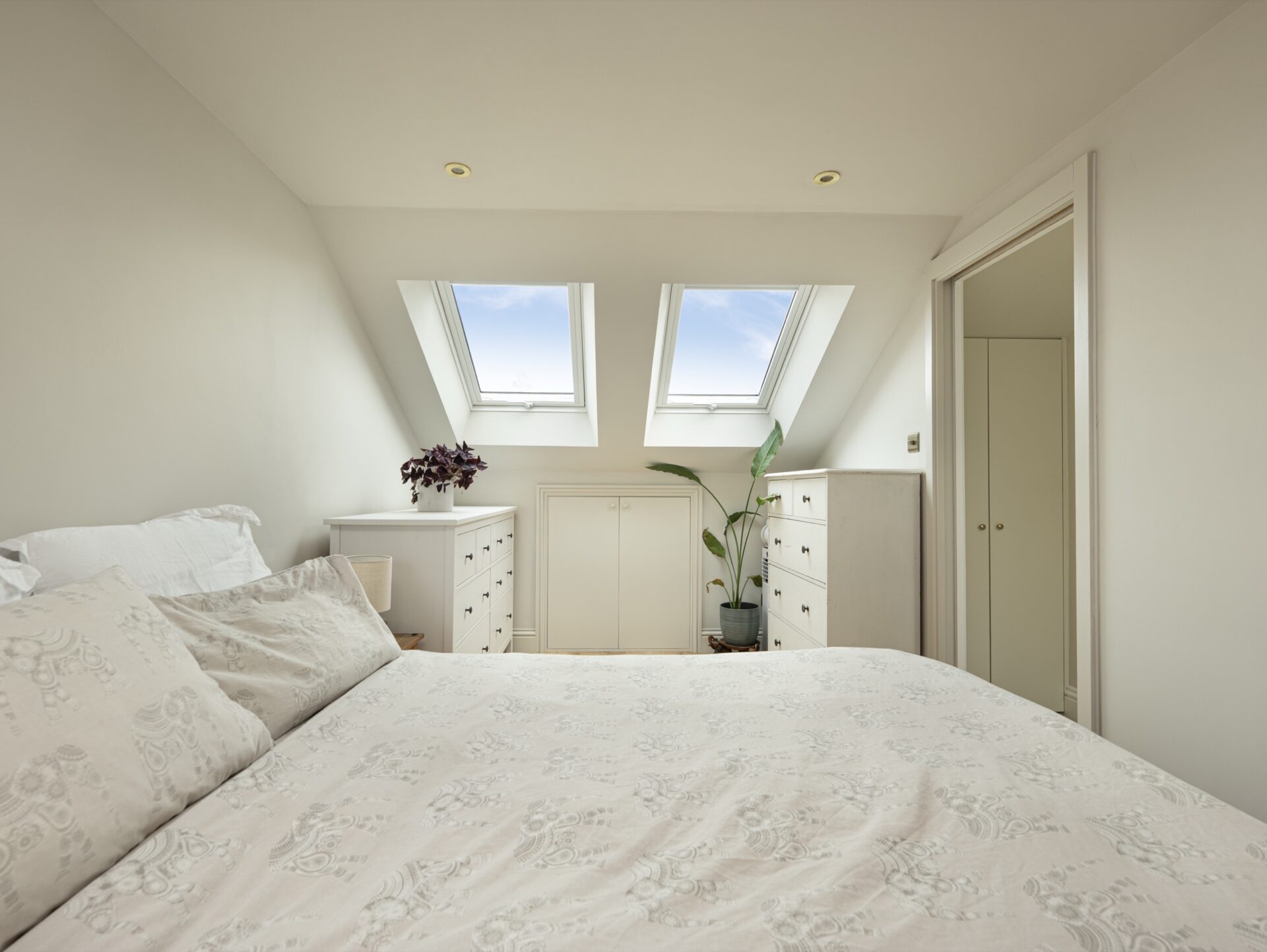 L-Shaped Dormer Loft Conversion In Kingston